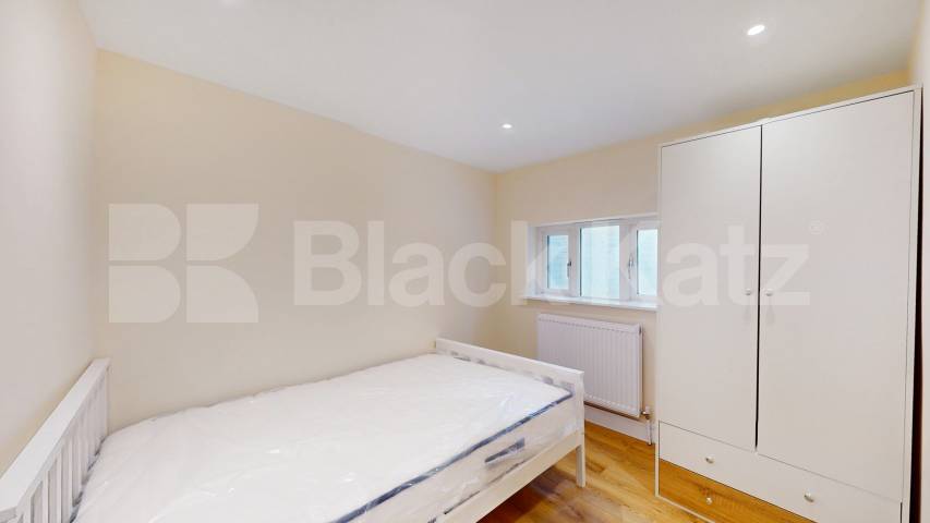 Newly refurbished two bed in Marylebone mins to Regents Park Balcombe Street, Marylebone
